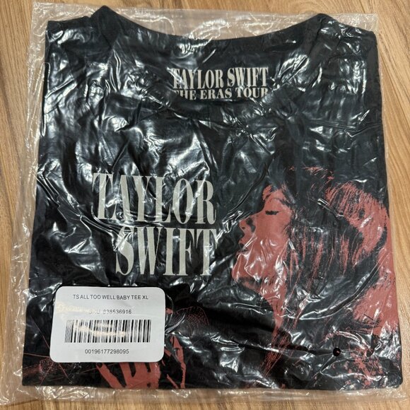 Taylor Swift | The Eras Tour Red (Taylor's Version) Live Photo Baby T-Shirt - Picture 6 of 12